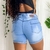 Bermuda Jeans Claro Feminina Meia Coxa Cós Duplo - comprar online