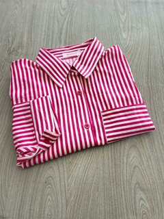 Blusa listrada manga longa na internet