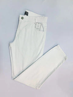 Calça jeans masculina branca