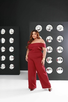 Macacão Plus pantalona