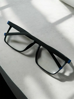 armação para óculos de grau masculino preto com detalhe azul na internet