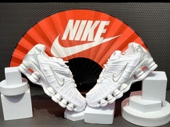 Nike Shox 12 Molas