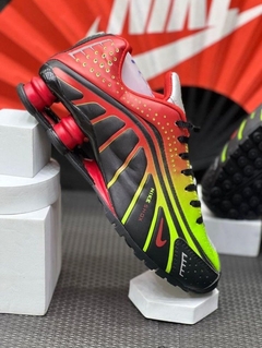 Nike Shox R4 Molas