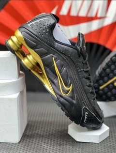 Nike Shox R4 Molas