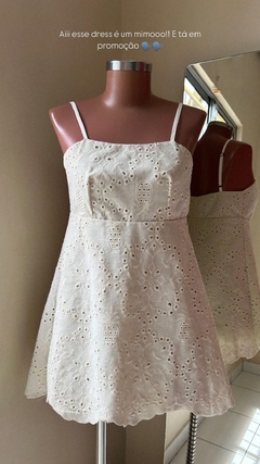 Vestido Laise na internet