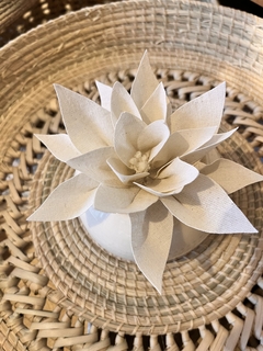 Flor para difusor con cordon