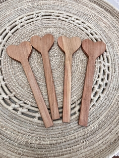Utensillos de madera en internet
