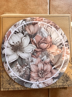 Plato de sitio de papel rosas