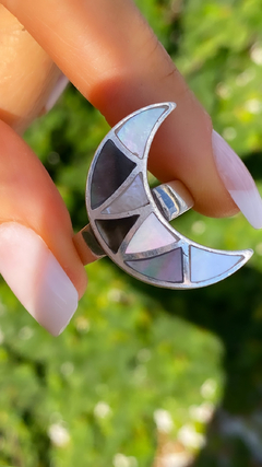 Anillo de plata 925 y nácar incrustado - comprar online