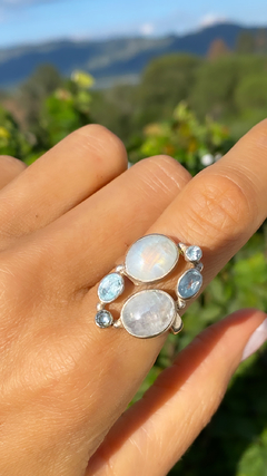 Anillo de plata 925 con piedra de la luna y cuarzo - comprar online