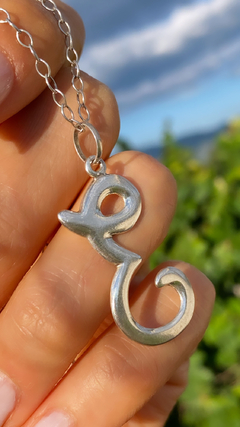 Dije inicial Plata 925 ( 4 cm)