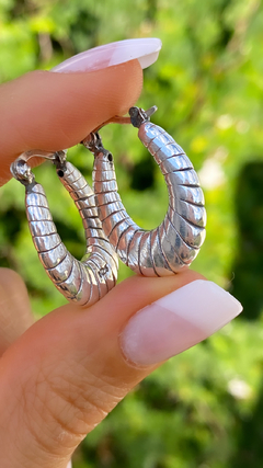 par de aros de plata inflada