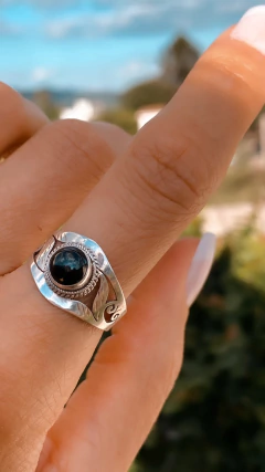 Anillo de plata 925 con piedra onix