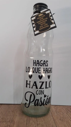 Souvenir Botella vidrio 1 litro personalizada - F-Diseños 