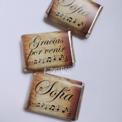 Souvenir lata pastillera + 4 chocolates personalizados - F-Diseños 