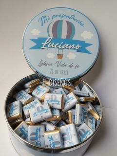 Imagen de Lata Central con 100 chocolates Casamiento 15 años Cumpleaños