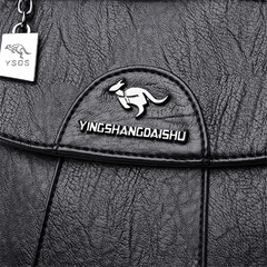 Mochila feminina 2022 nova de couro macio de alta qualidade - comprar online
