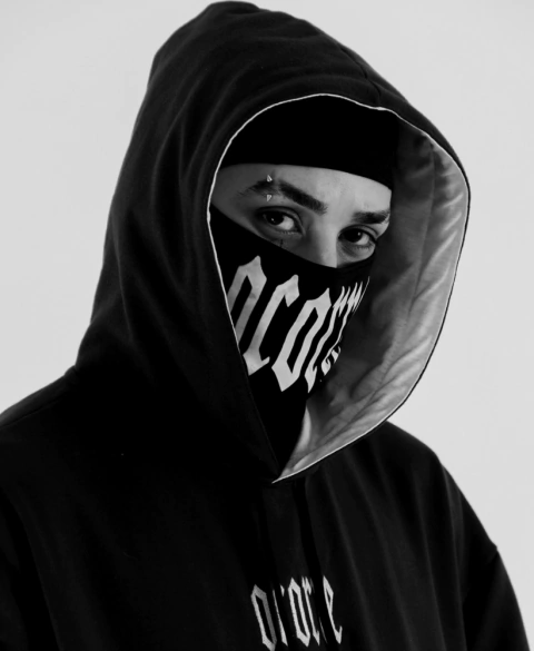 Carrusel OCORRE Street Wear