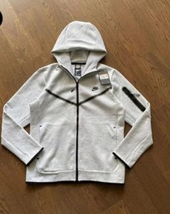 conjunto nike tech fleece cinza