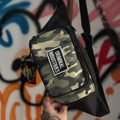 RIÑONERA CRIMINAL CAMUFLADA