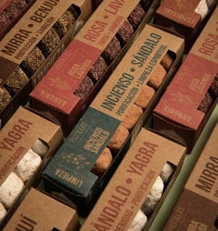 Pastillas de defumacion incienso -sandalo - Alma_luzyamor