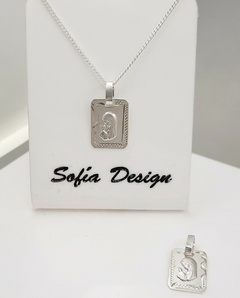 Dije Medalla de Virgen Niña Rectangular Calado de Plata 925