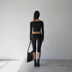 Daily Tight - Y·24 studio
