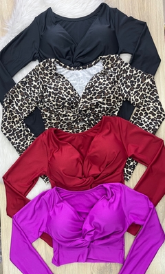 Cropped Bianca manga longa - Backstage 