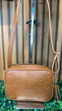 Bolsa Louis Vuitton - comprar online