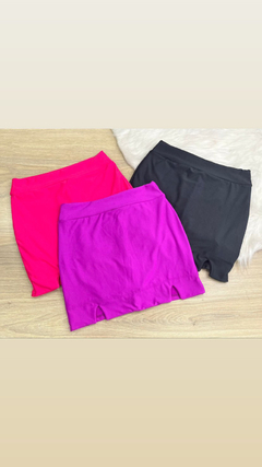 Shorts Saia/Detalhe nas Laterais