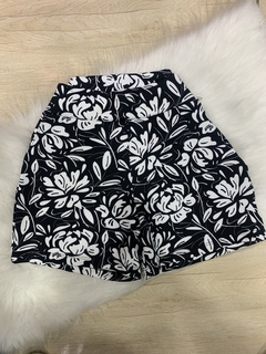 Shorts Crepe Estampado GG - loja online