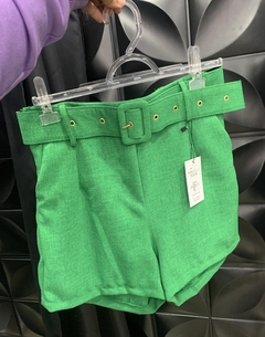 Shorts Alfaiataria com Cinto na internet