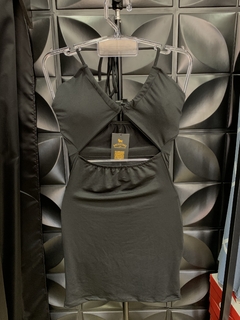 Vestido Zoe na internet