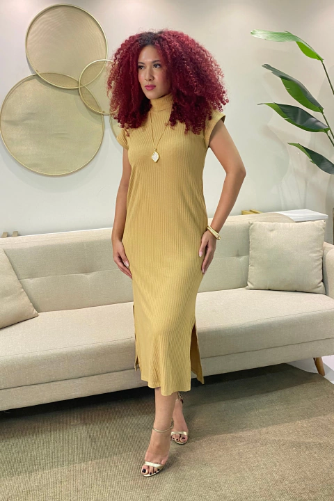 Vestido Feminino Midi Regata Com Gola Displicent