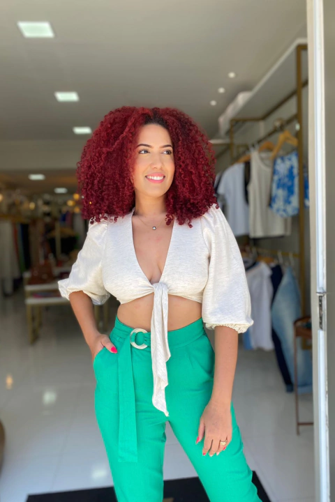 Cropped Feminino com Nó na frente e Manga Bufante Cacay