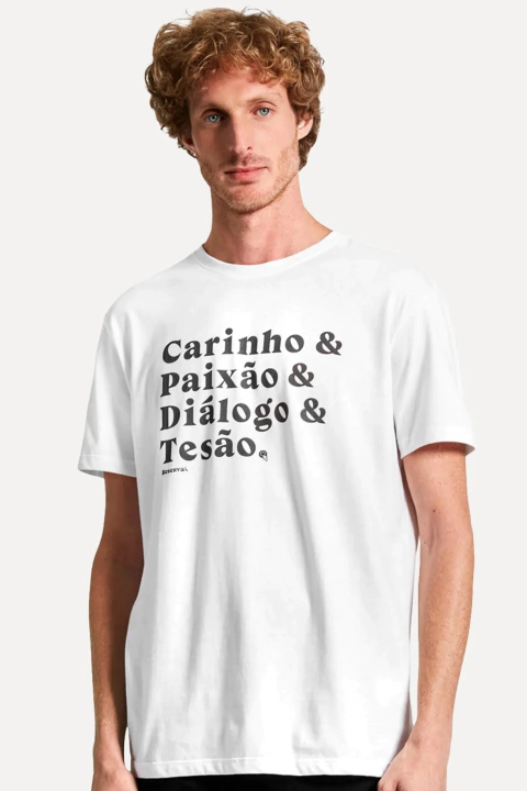 Camiseta Masculina Estampada Carinho Reserva - comprar online