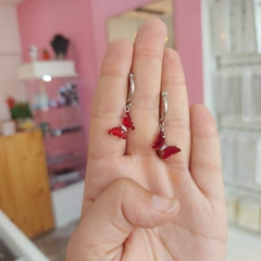 Argollitas con Colgante Mariposas. - tienda online