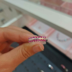 Anillo con Piedritas Encastradas. - comprar online