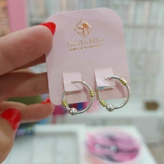 Argollitas con Pelotita y Detalles en Oro Chicas. - comprar online