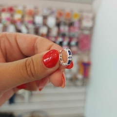 Argollitas Cliker con Piedras Azules. - comprar online
