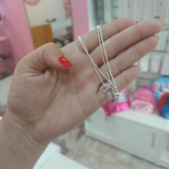 Pulsera con Dijes. - comprar online