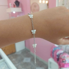Pulsera Mariposas. en internet