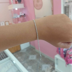 Pulsera Tipo Trenzada.