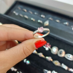 Anillo Corazón Rosa con Brillo. - comprar online