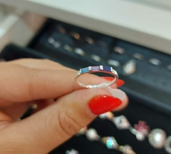 Anillo Fino con Piedritas. - comprar online