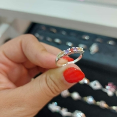Anillo con Piedras. - comprar online