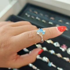 Anillo con Piedras.
