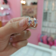 Argollitas Cliker con Piedra Encastrada. - tienda online