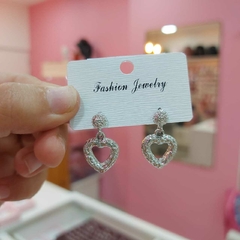 Aros Pasantes con Dijes Colgantes. - Santa Rita Joyas y Accesorios