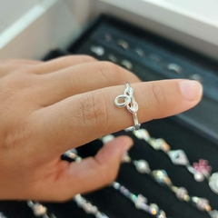 Anillo Tipo Entrelazado.